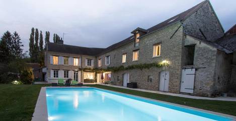 Maison d’hôte pour 2 personnes, avec jardin ainsi que piscine et vue dans Val-d'Oise