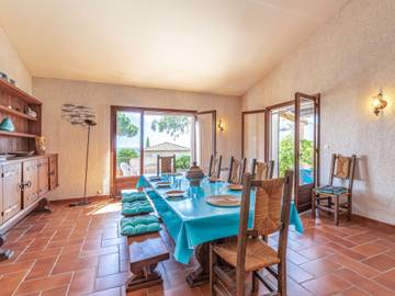 Maison De Vacances pour 6 Personnes dans Roquebrune-sur-Argens, Région de Draguignan, Photo 3