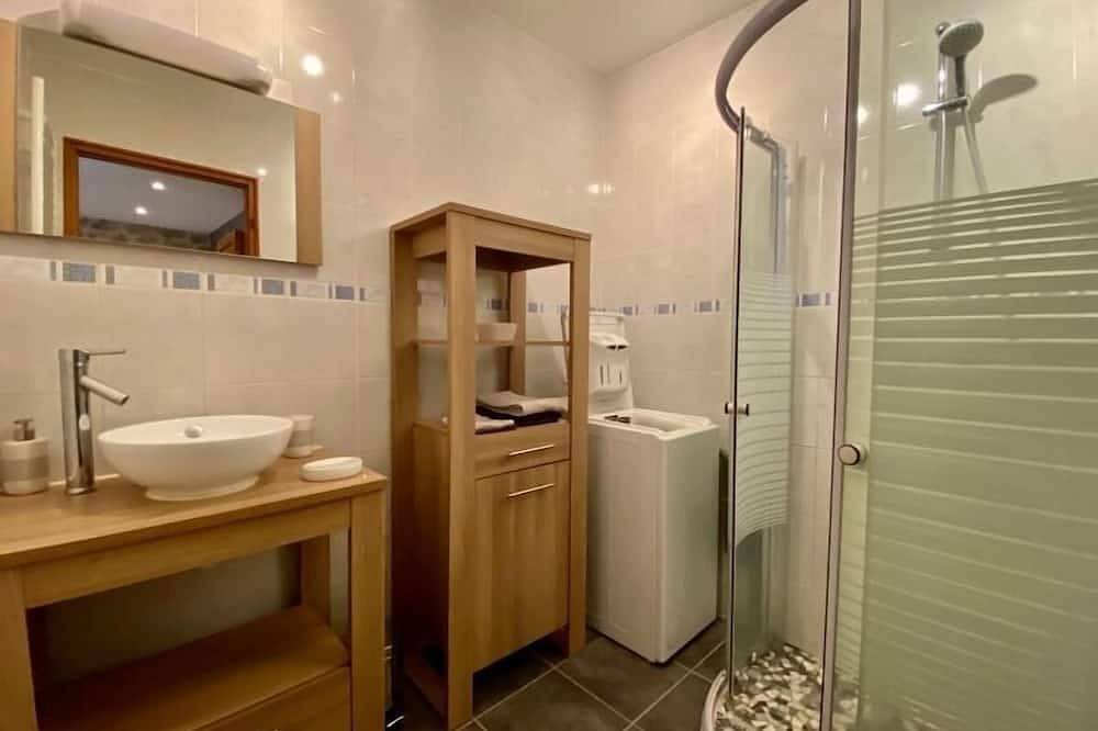 Charmante maisonnette à Blavozy, proche du Puy-en-Velay, avec terrasse privative, Wifi, et parking in Blavozy, Haute-Loire