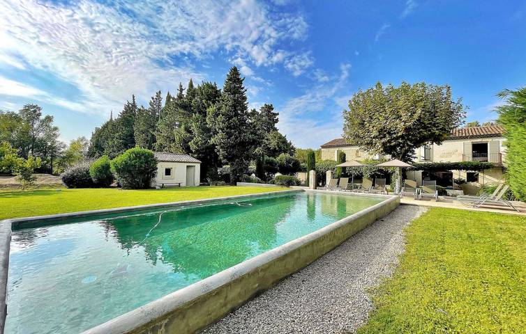 Location de vacances pour 10 personnes, avec terrasse à Pujaut - 3