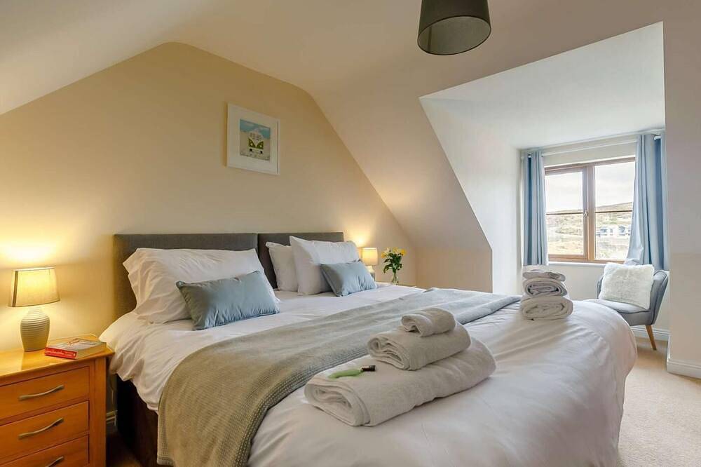 4 Bed in Redruth in Portreath, Cornwall