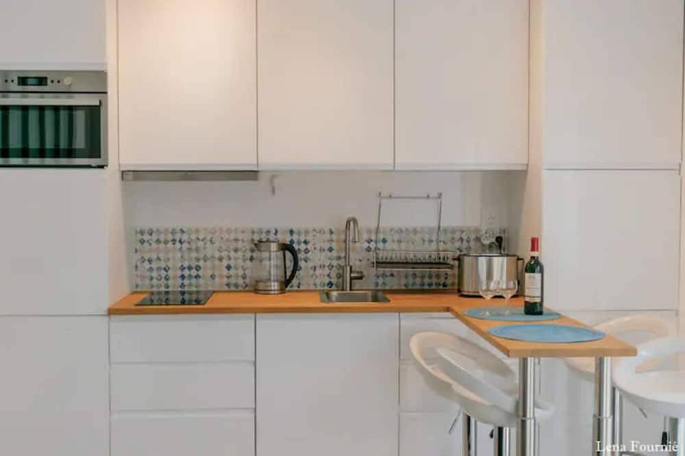 Cosy house with additional jacuzzi and private terrace in Bagneux, Altos del Sena