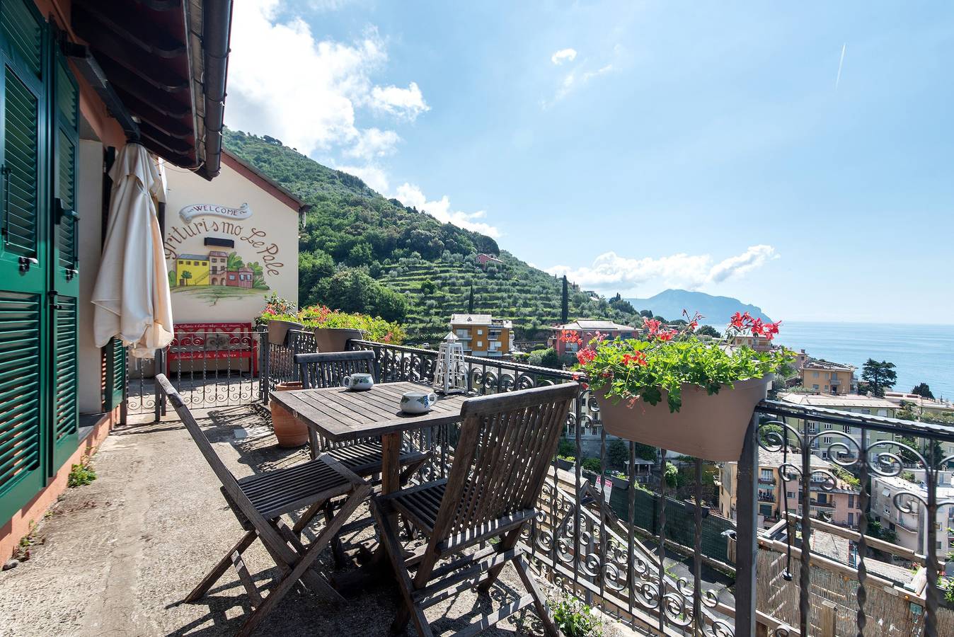 Geheel appartement, Appartement 'Le Pale - Girasole' met zeezicht, Wi-Fi en airconditioning in Bogliasco, Ligurische Kust
