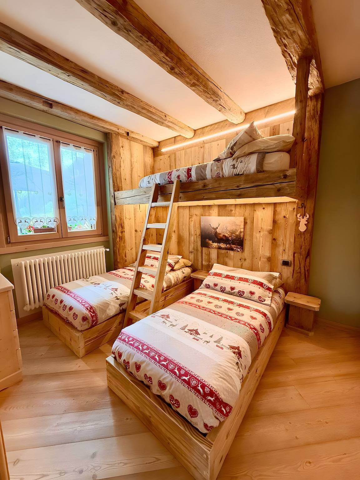 Entire apartment, Apartment 'Casa Clus Bormio 3' with Mountain View, Private Garden and Wi-Fi in Valdisotto, Stilfser Joch National Park