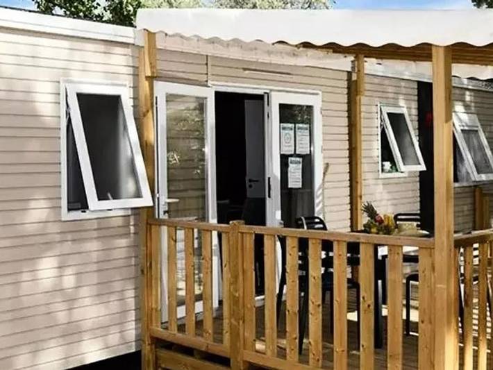 Mobil home pour 6 personnes, avec bassin pour enfant à Peyrillac-et-Millac - 2