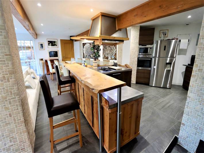 Ferienhaus für 10 Personen, mit Terrasse und Whirlpool sowie Sauna und Garten, kinderfreundlich in Lacanau Ocean - 4