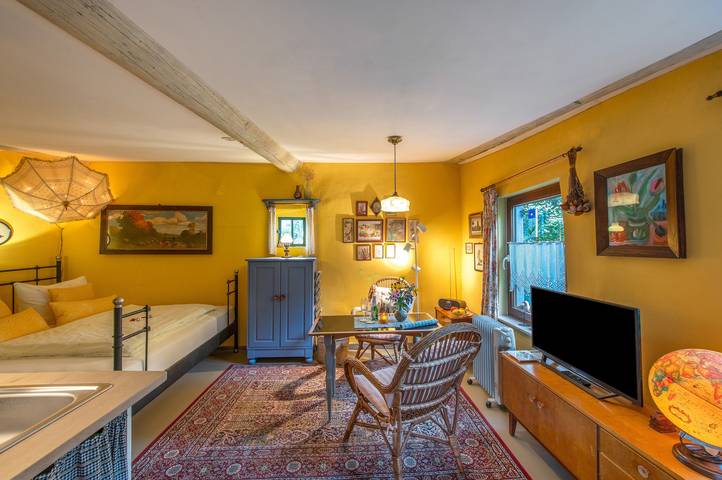 Casa de vacaciones 'Charlottes Landlust' con terraza y jardín privados in Klockenhagen, Ribnitz-Damgarten