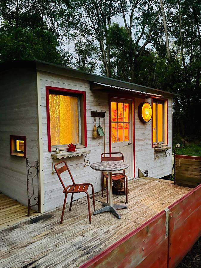 Camping pour 2 personnes, avec jardin ainsi que vue et terrasse, animaux acceptés dans Saône-et-Loire - 2