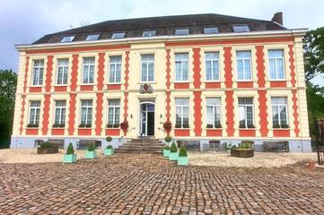 Chambre d’hôte pour 2 personnes, avec jardin ainsi que piscine et vue, animaux acceptés à Aire-sur-la-Lys