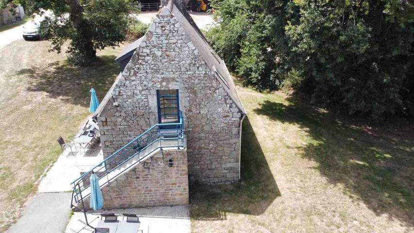 Location de vacances pour 4 personnes, avec piscine ainsi que vue et jardin à Sainte-Hélène (France) - 4