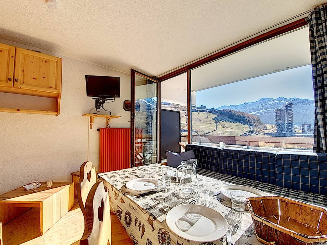 Ganzes Studio, Helles Studio mit Balkon direkt an den Pisten in Les Menuires, Saint-Martin-de-Belleville