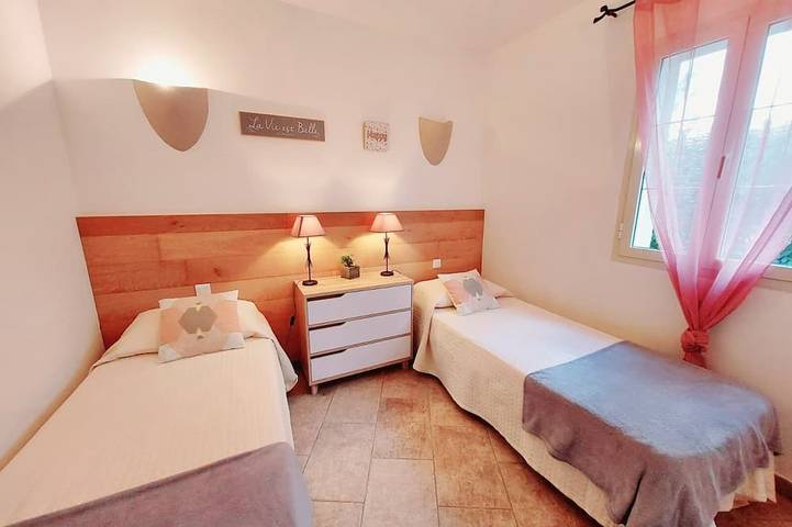 Apartments in Residence with swimming pool in Zonza, Arrondissement de Sartène