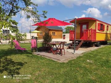 Maison de campagne pour 2 personnes, avec jardin à Cour-Cheverny