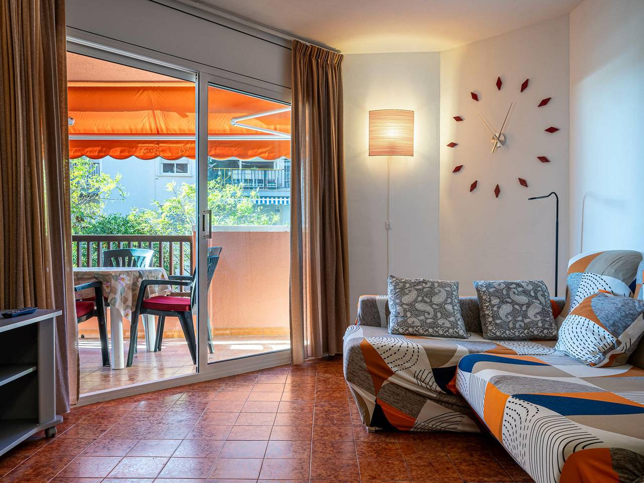 Appartement entier, Appartement en Bord de Mer avec Wi-Fi et Parking - Torredembarra in Torredembarra, Costa Dorada