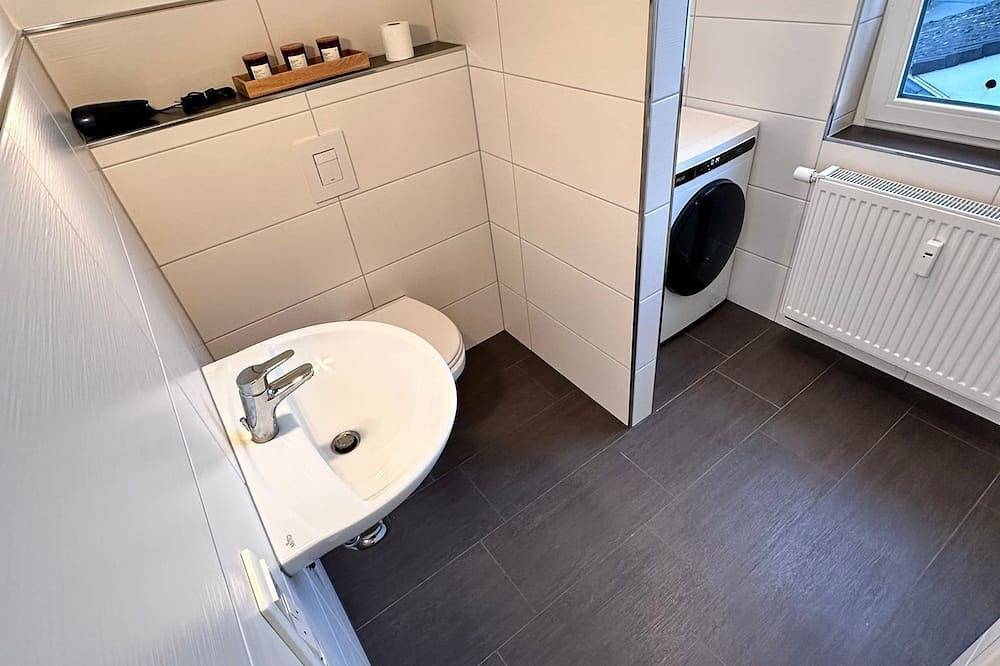 Ganze Wohnung, Flexhome Moderne Ferienwohnung in Lippstadt, Nordrhein-Westfalen