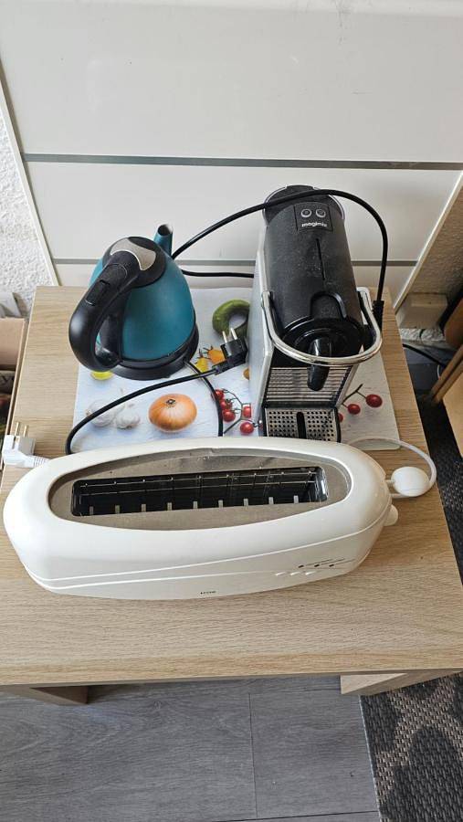 Gîte pour 4 personnes, avec vue et terrasse à Château-Bernard - 2