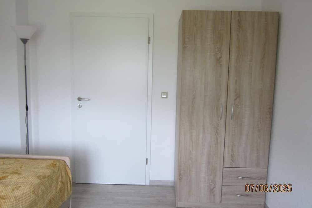 Ganze Wohnung, Ferienwohnung \"Kleyne Rore\" - Appartement/Fewo, Bad, Wc, 2 Schlafräume in Wittlich, Bernkastel-Kues & Umgebung