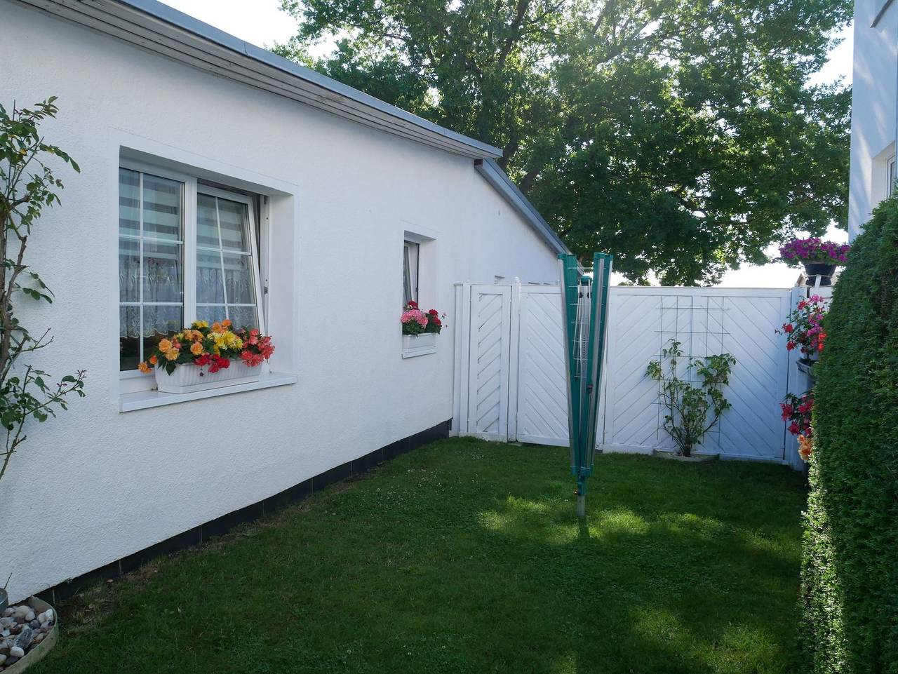 Ganze Ferienwohnung, Bungalow Rarek 20 Gehmin. vom Ostseestrand - Bungalow in Drei Kaiserbäder, Heringsdorf