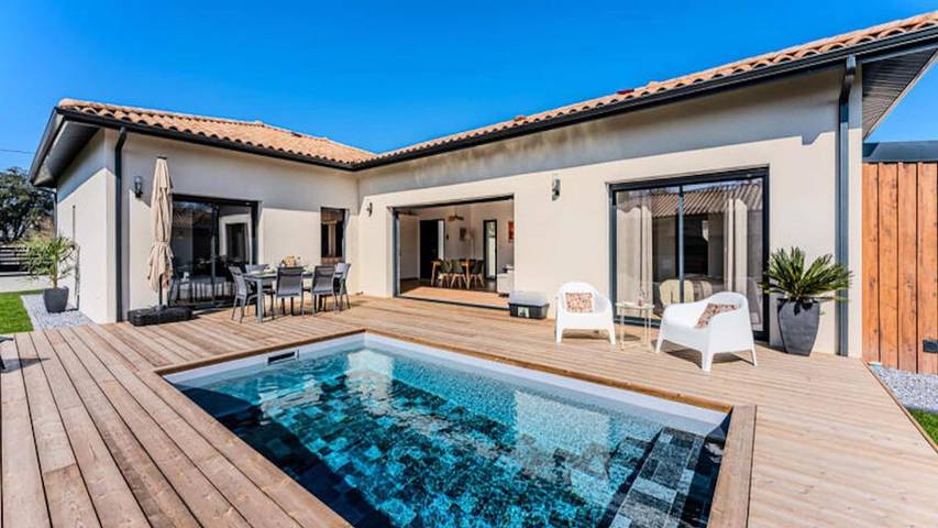 Appartement de vacances pour 7 personnes, avec piscine et jardin - 1