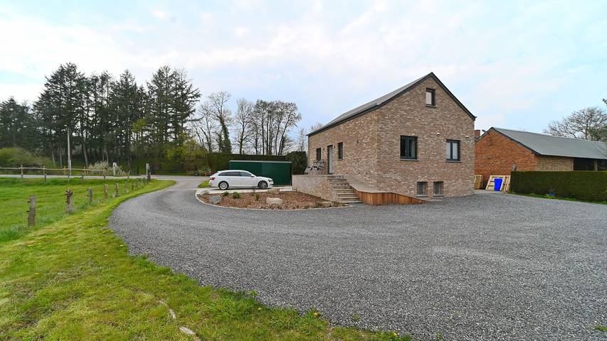 Location de vacances pour 5 personnes, avec jardin à Hotton - 3