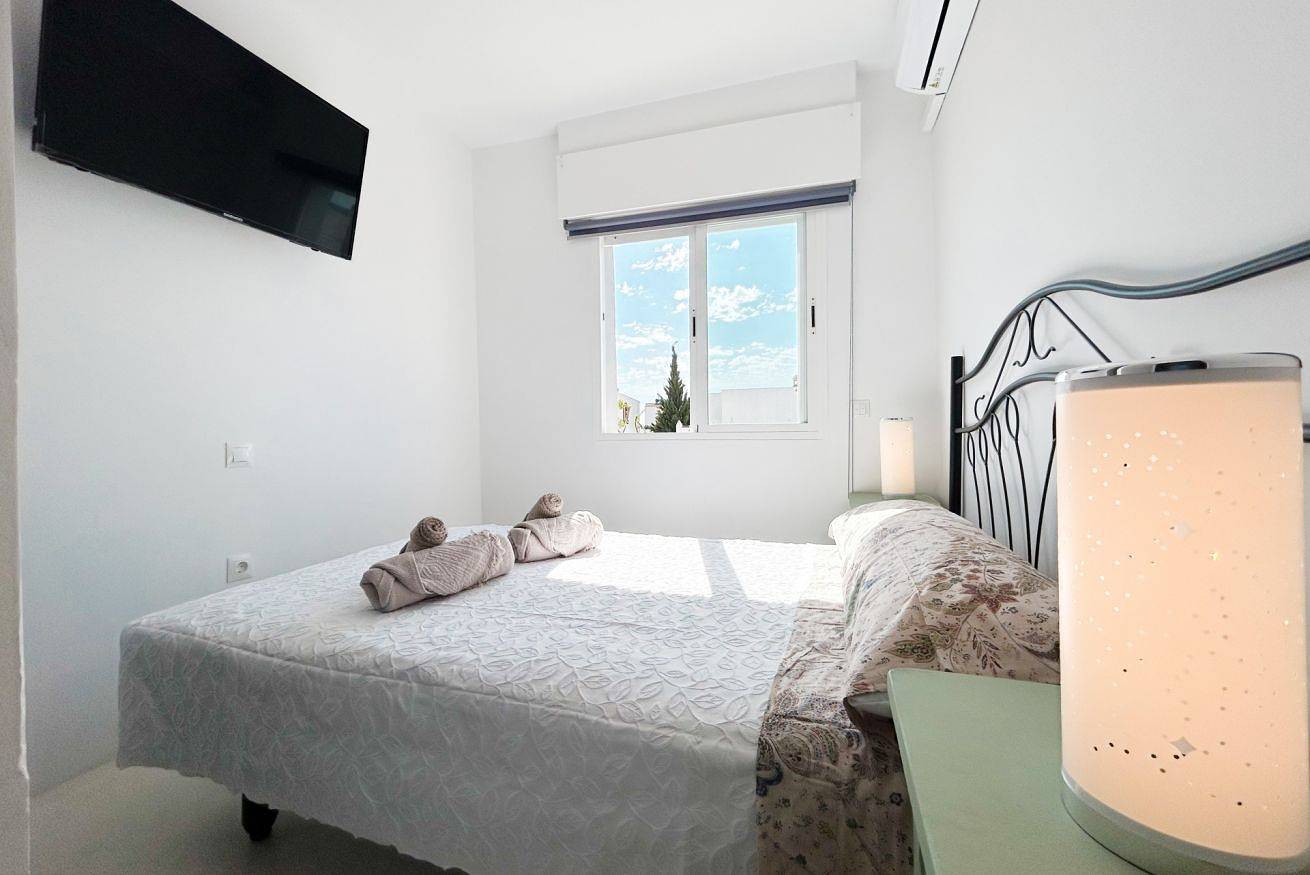 Entire apartment, Townhouse with Arabic pool and close to the beach in Estepona in Estepona, Costa del Sol