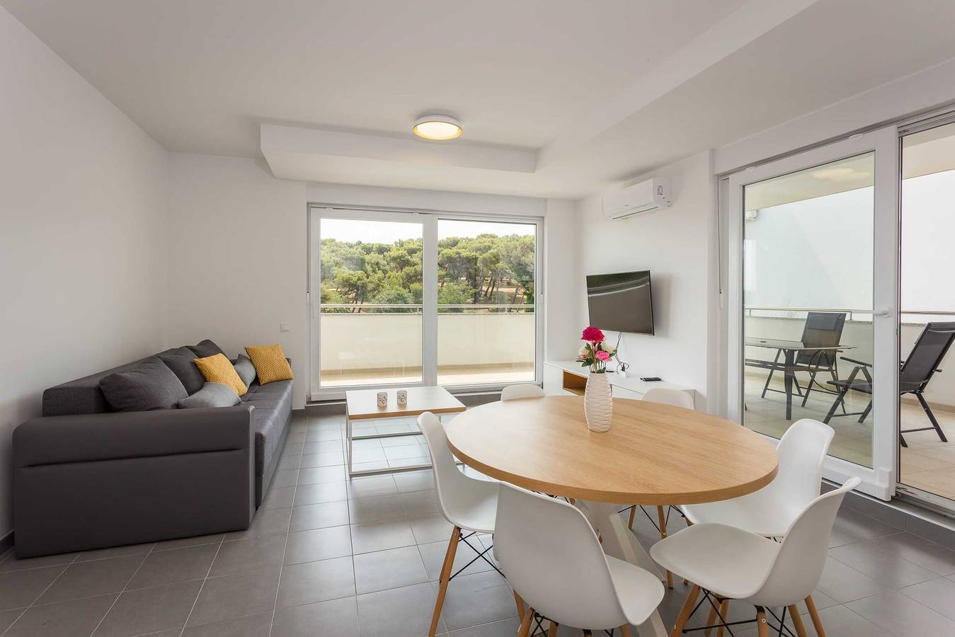 Cały apartament, Villa Frida Sj 4- Apartment Rosemary with Balcony in Podlokva, Premantura