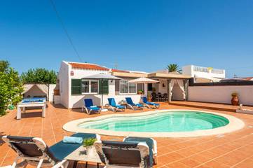Villa in Cala en Porter, Alaior Gemeinde für 6 
