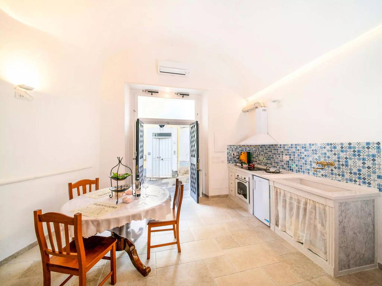 Apartamento entero, 2 estancias 2 Personas in Forio, Ischia