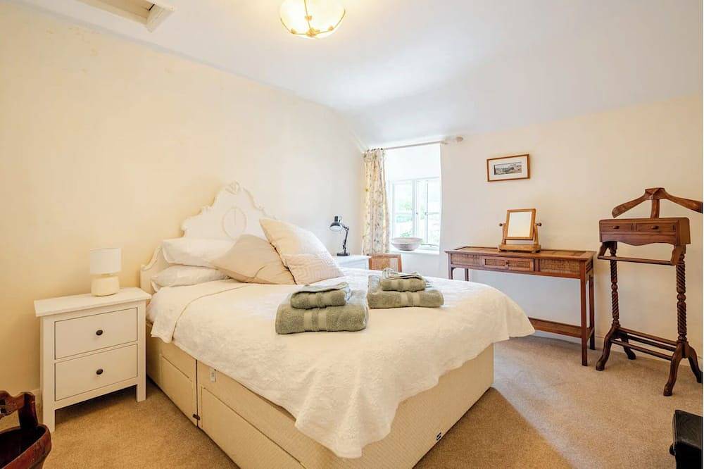 Cottage w Views/Hot Tub + Pet Friendly in Ilfracombe, Devon