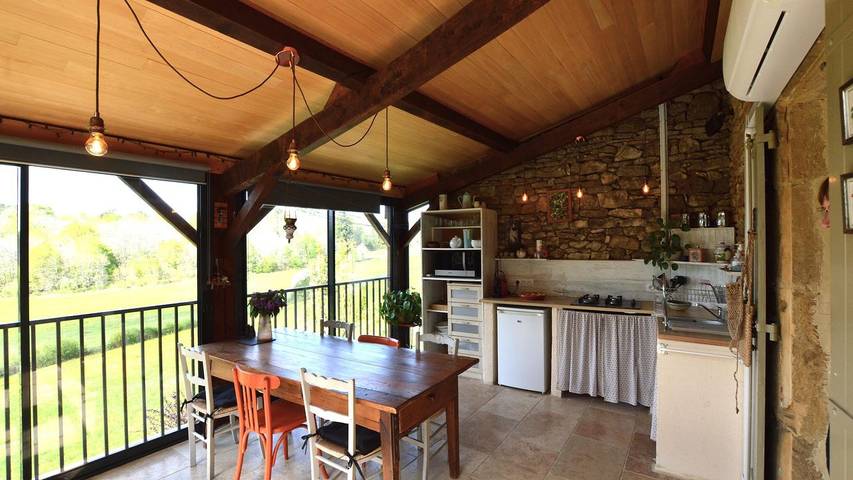 Location de vacances pour 4 personnes, avec jardin et piscine à Loubejac - 3