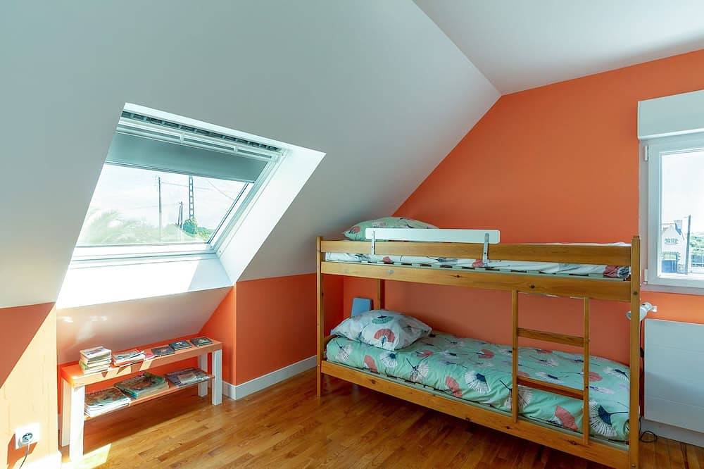 Ker Ar Men - Zwei Schlafzimmer Haus, Schläft 4 in Porspoder, Brest und Umgebung
