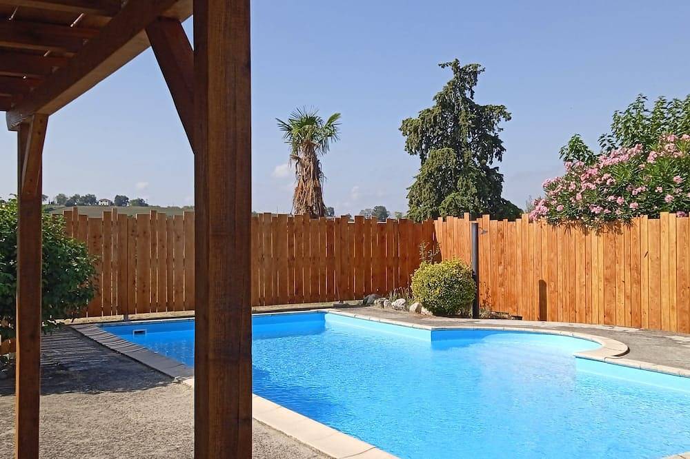 Appartement entier, Appartement au calme avec piscine à la campagne et à proximité de Toulouse in Verfeil, Toulouse et ses environs