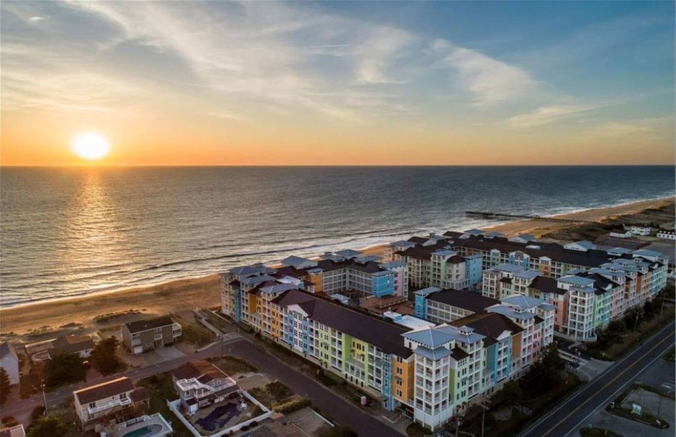 Geheel appartement, New! Beachfront 3bd / 2Bth/Pool/ 104A in Sandbridge Beach, Sandbridge