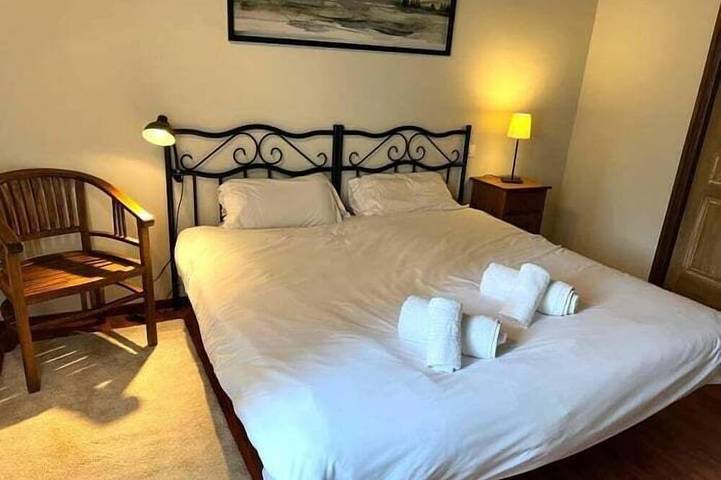 Location de vacances pour 6 personnes, avec Balcon et Jardin à Estavar - 3