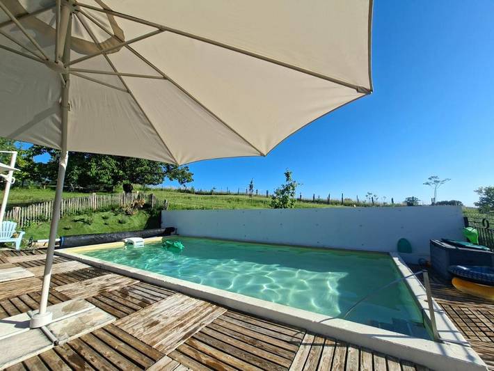 Chambre d’hôte pour 2 personnes, avec piscine et balcon dans le Jura - 2