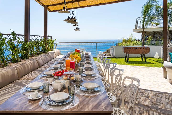 Location de vacances pour 20 personnes, avec sauna et jardin à Giardini-Naxos - 3