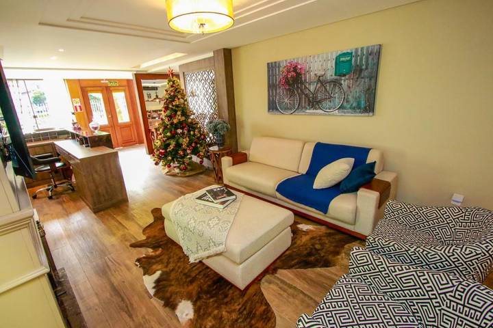 Pousadas para 2 pessoas, com jardim e terraço em Gramado