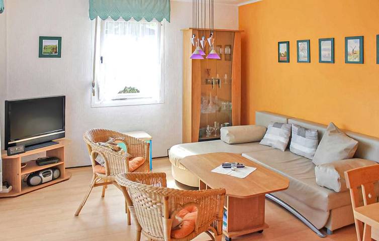 Ferienhaus für 4 Personen, mit Terrasse und Garten, kinderfreundlich in Mecklenburg-Strelitz - 3