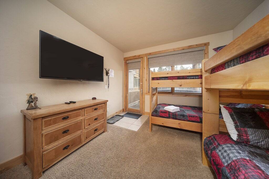 Vacation House for 8 Guests in Winter Park, Rocky Mountain National Park