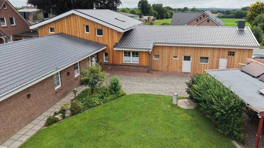 Ferienwohnung für 6 Personen, mit Terrasse und Garten in Hörsten