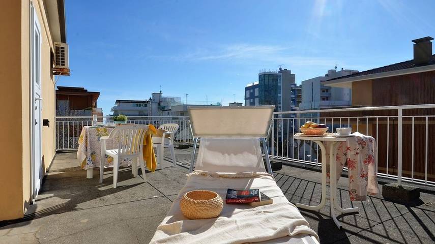 Ferienwohnung für 2 Personen, mit Balkon/Terrasse in Lignano Sabbiadoro
