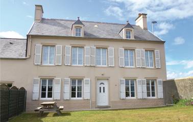 Gîte pour 8 personnes, avec jardin, animaux acceptés dans Plage des Gougins