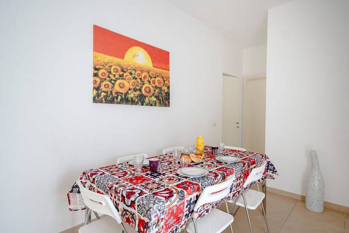 Ganze Wohnung, Ferienwohnung für 8 Personen mit Balkon/Terrasse in Palese, Bari