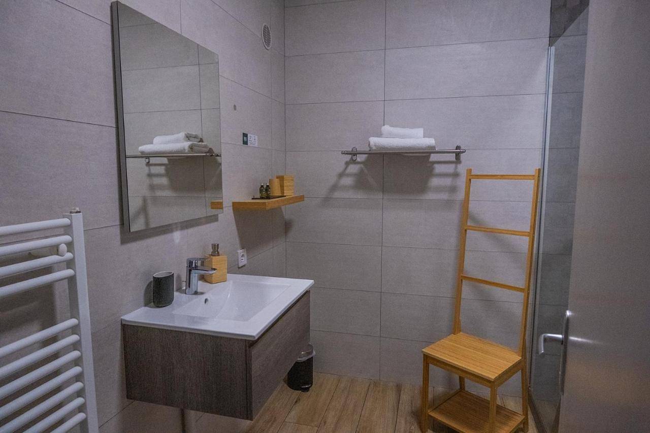 Single Room with Garden View in Artres, Région de Valenciennes