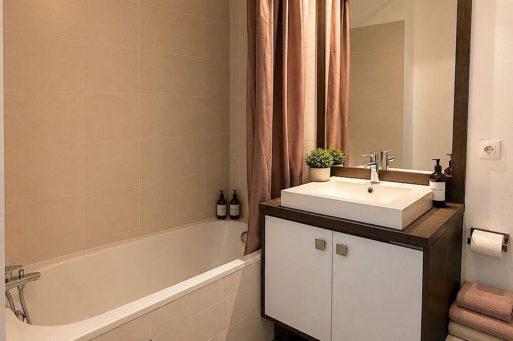 Appartement entier, L'appartement Arche in Nanterre, Hauts-de-Seine