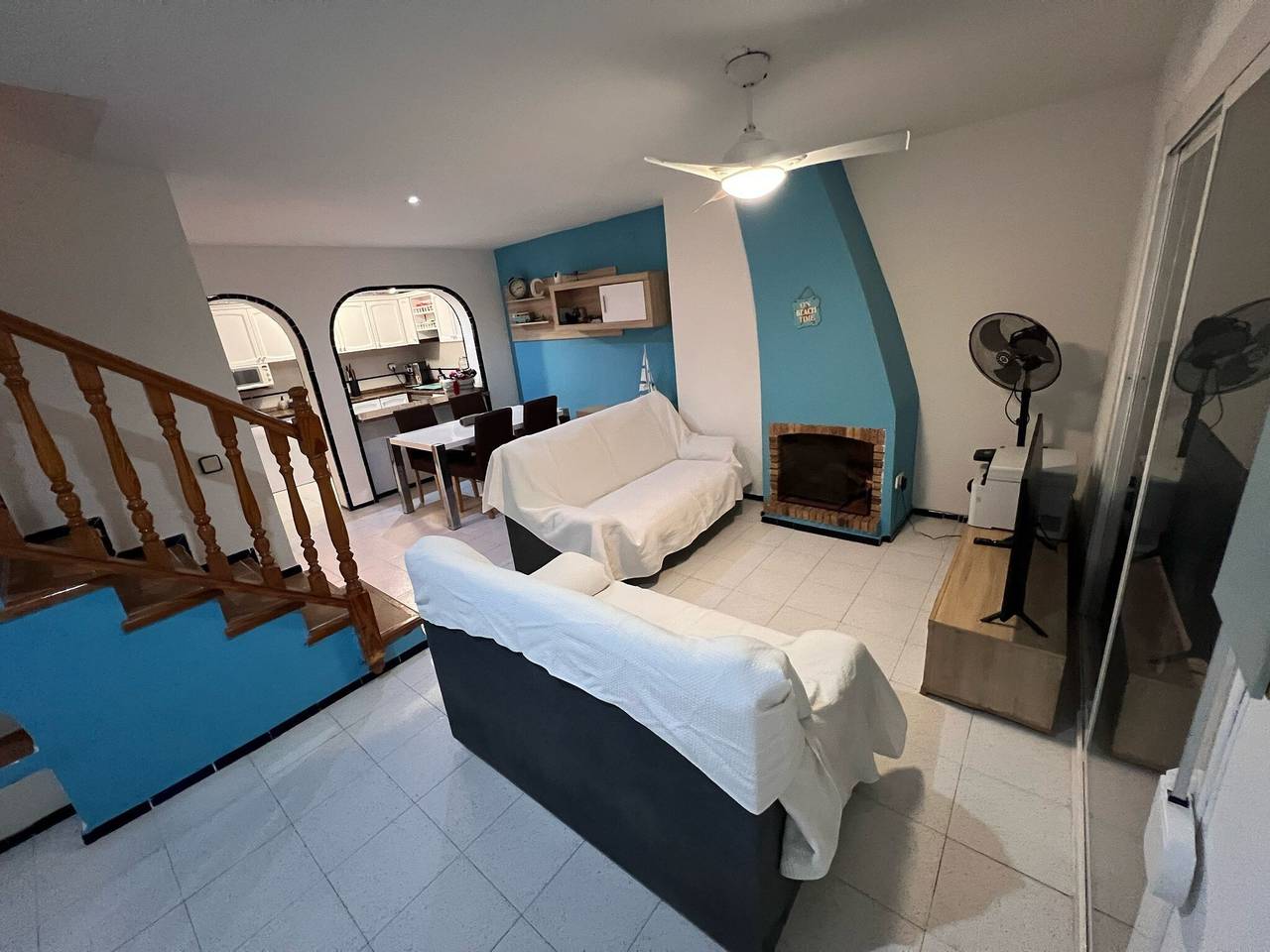 Maison de vacances « Playa, piscines et jardins » avec piscine, Wi-Fi et climatisation in Santa Pola, Costa Blanca