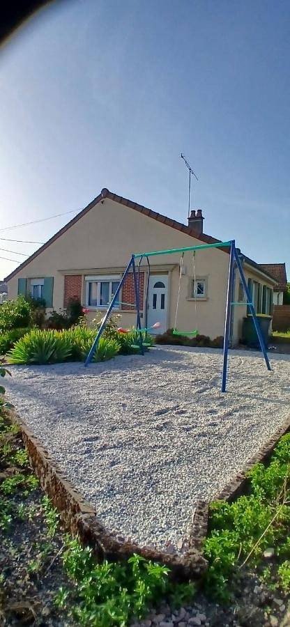 Location de vacances pour 6 personnes, avec jardin à Autun - 4