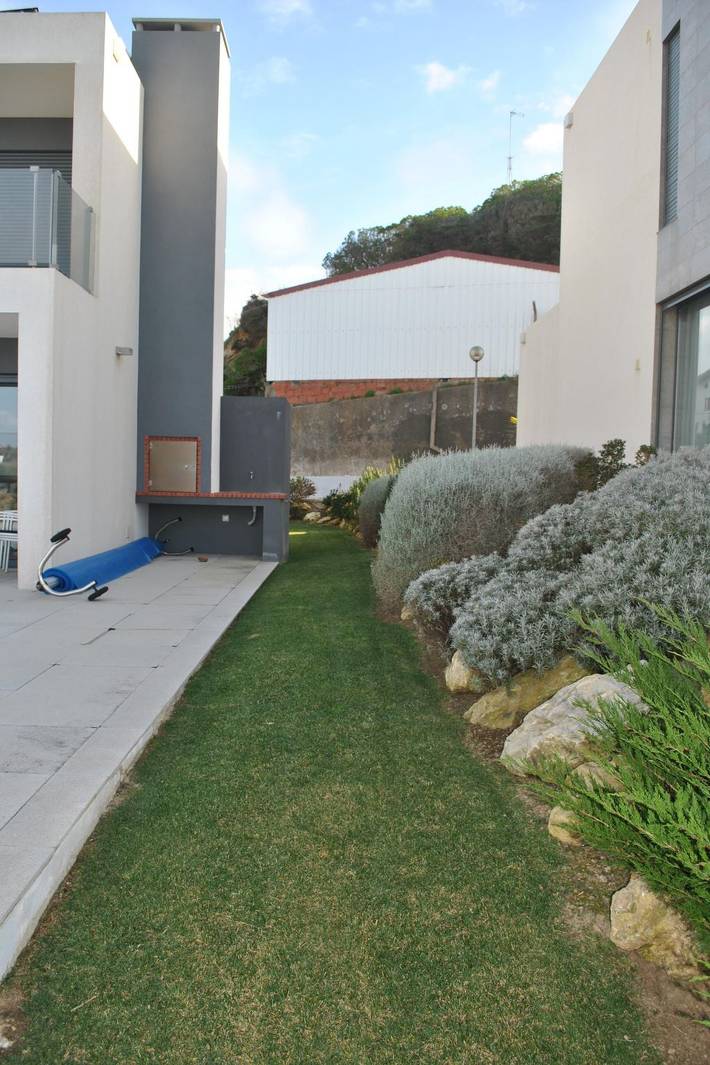 Location de vacances pour 8 personnes, avec terrasse et jardin à Ribamar - 4