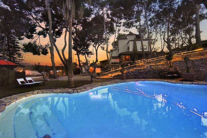 Location de vacances pour 16 personnes, avec vue ainsi que piscine et jardin, animaux acceptés à Manises - 3