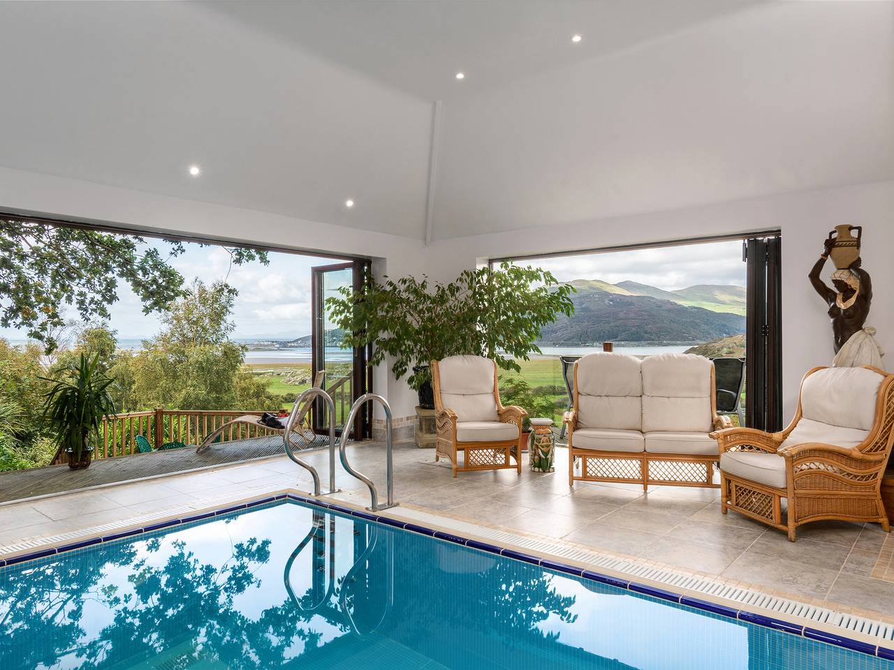 Cottage für 8 Personen mit Garten in Fairbourne, Snowdonia